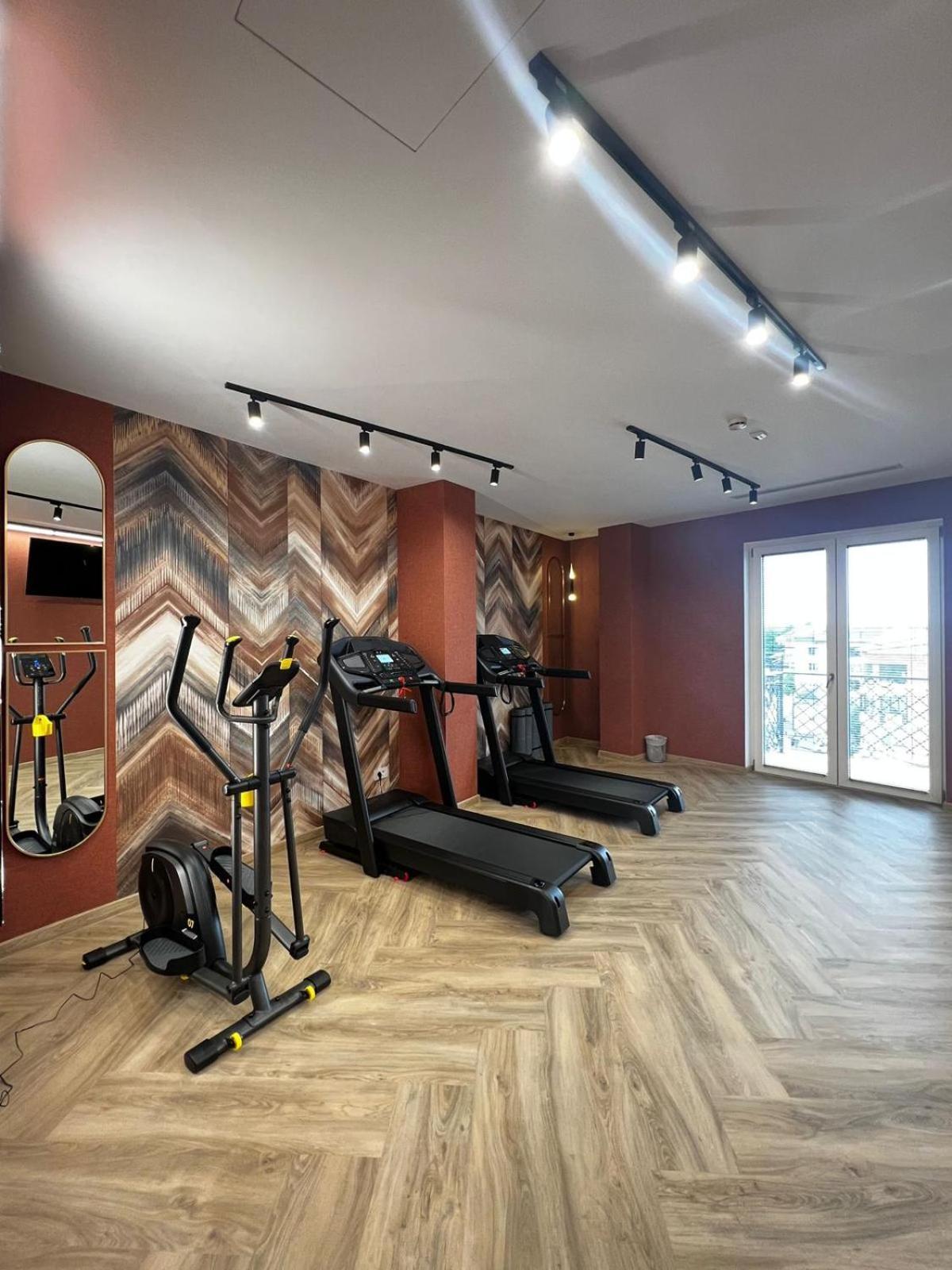 Boutique Hotel Bals Экстерьер фото
