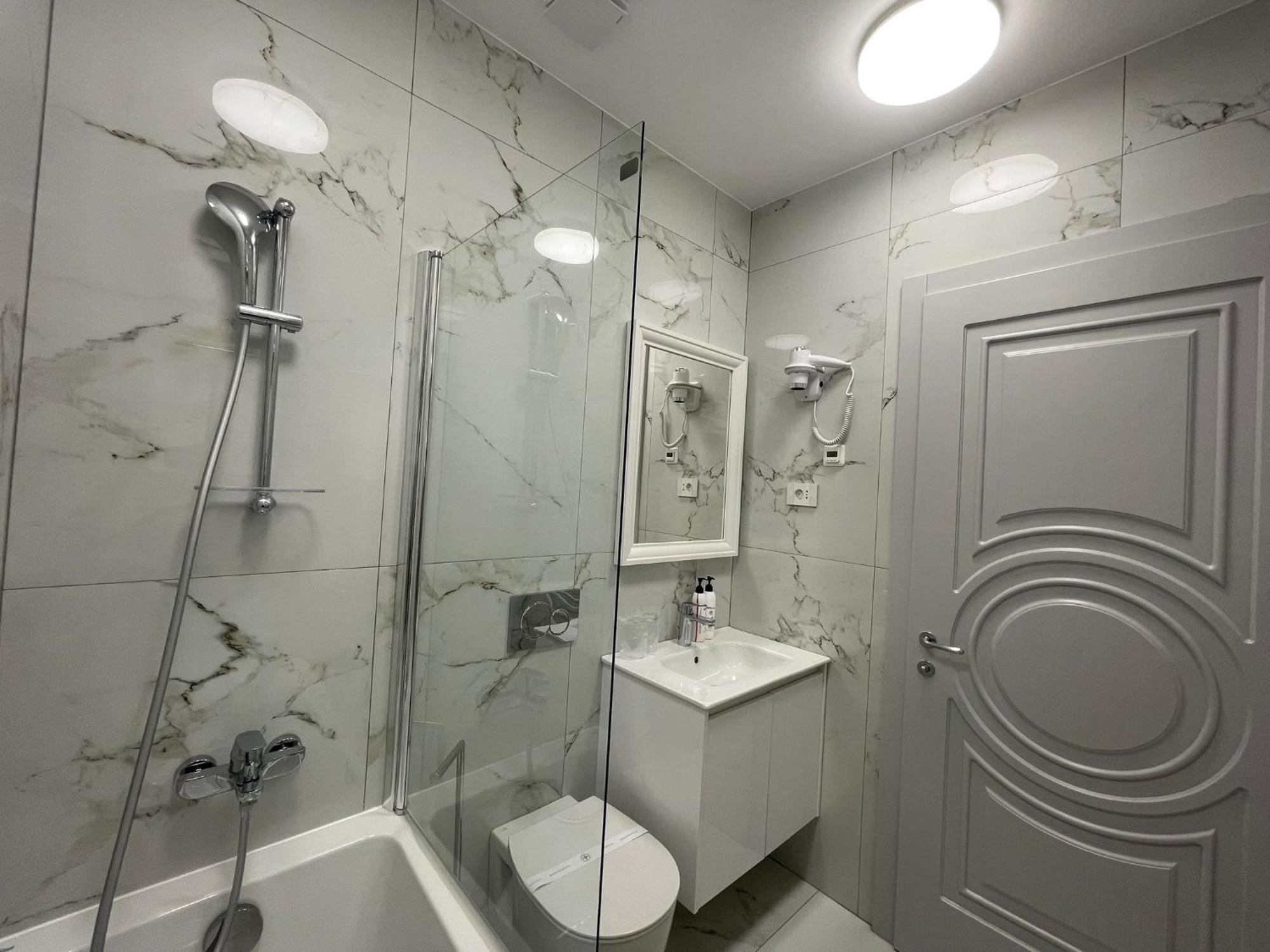 Boutique Hotel Bals Экстерьер фото