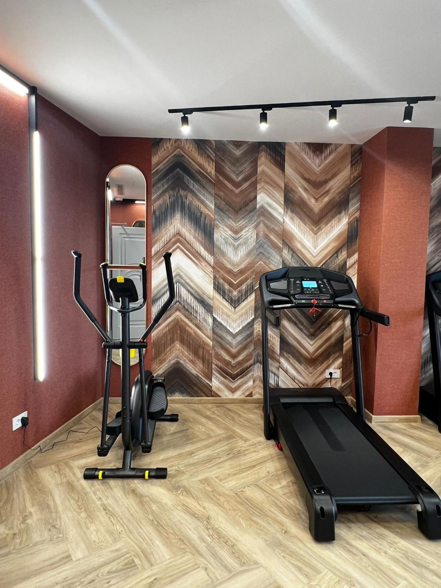 Boutique Hotel Bals Экстерьер фото